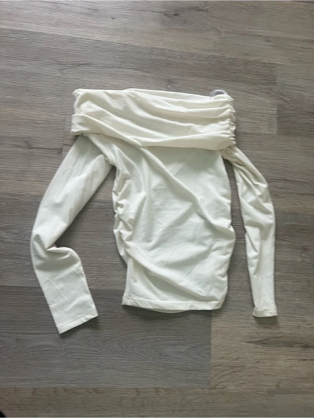 H&M Cream Off-Shoulder Long Sleeve Top